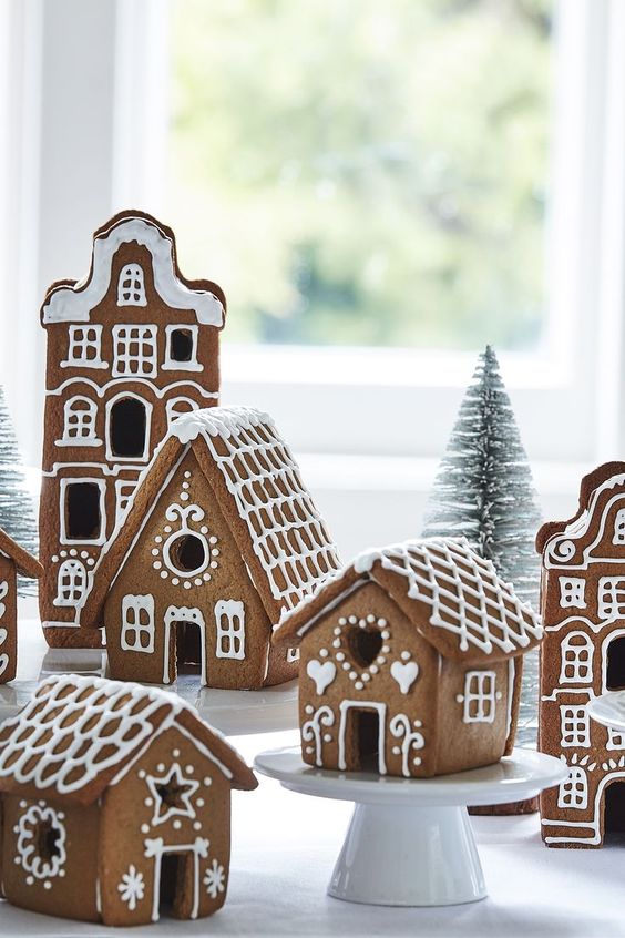 Pretty Gingerbread House Inspiration (and Family Activity!)