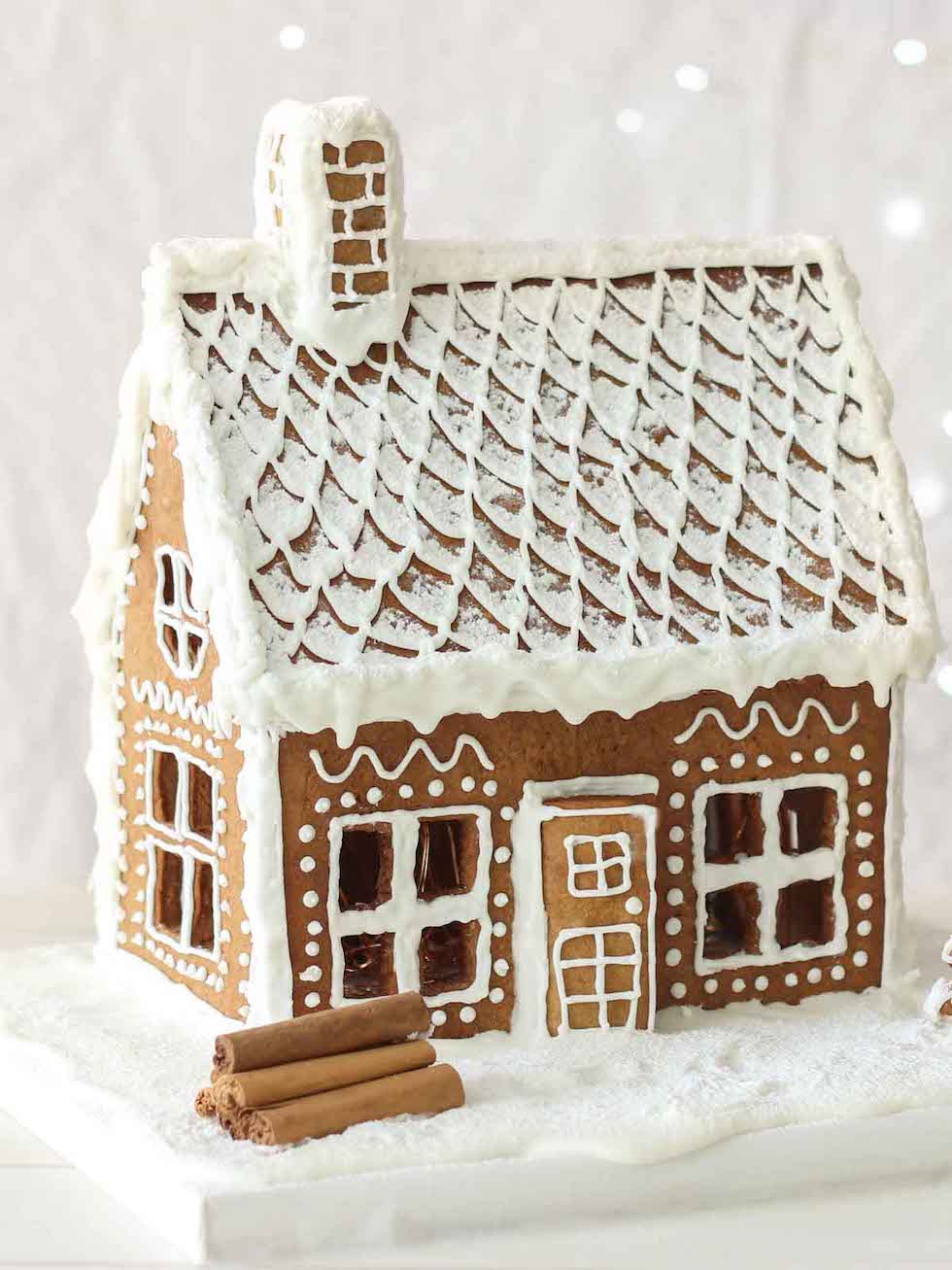 Pretty Gingerbread House Inspiration (and Family Activity!)