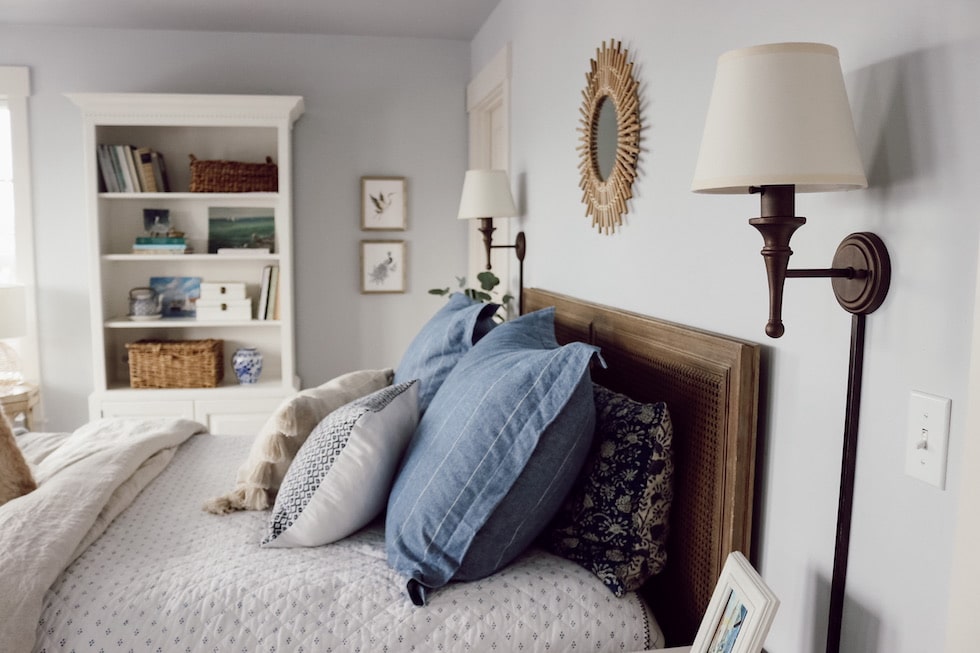 Wall Sconces by the Bed: Get Inspired!