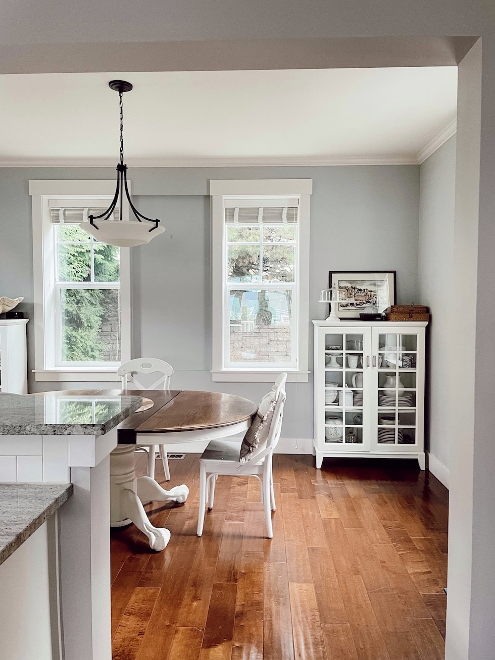 Plate Racks (for Displaying Platters, Serving Boards, and Plates!): Sunday  Strolls + Scrolls - The Inspired Room