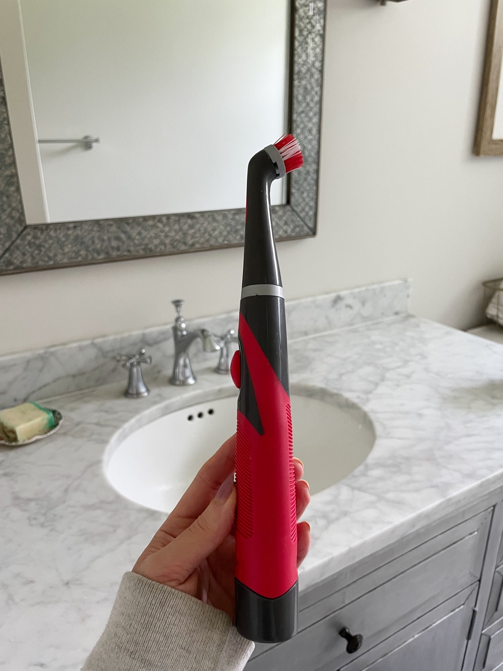 My Favorite Cleaning Tools and Gadgets That Make Life Easier!