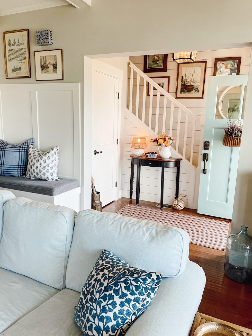 Our Cozy Fall Entry: 13 Simple Decorating Tips for a More Welcoming Entryway