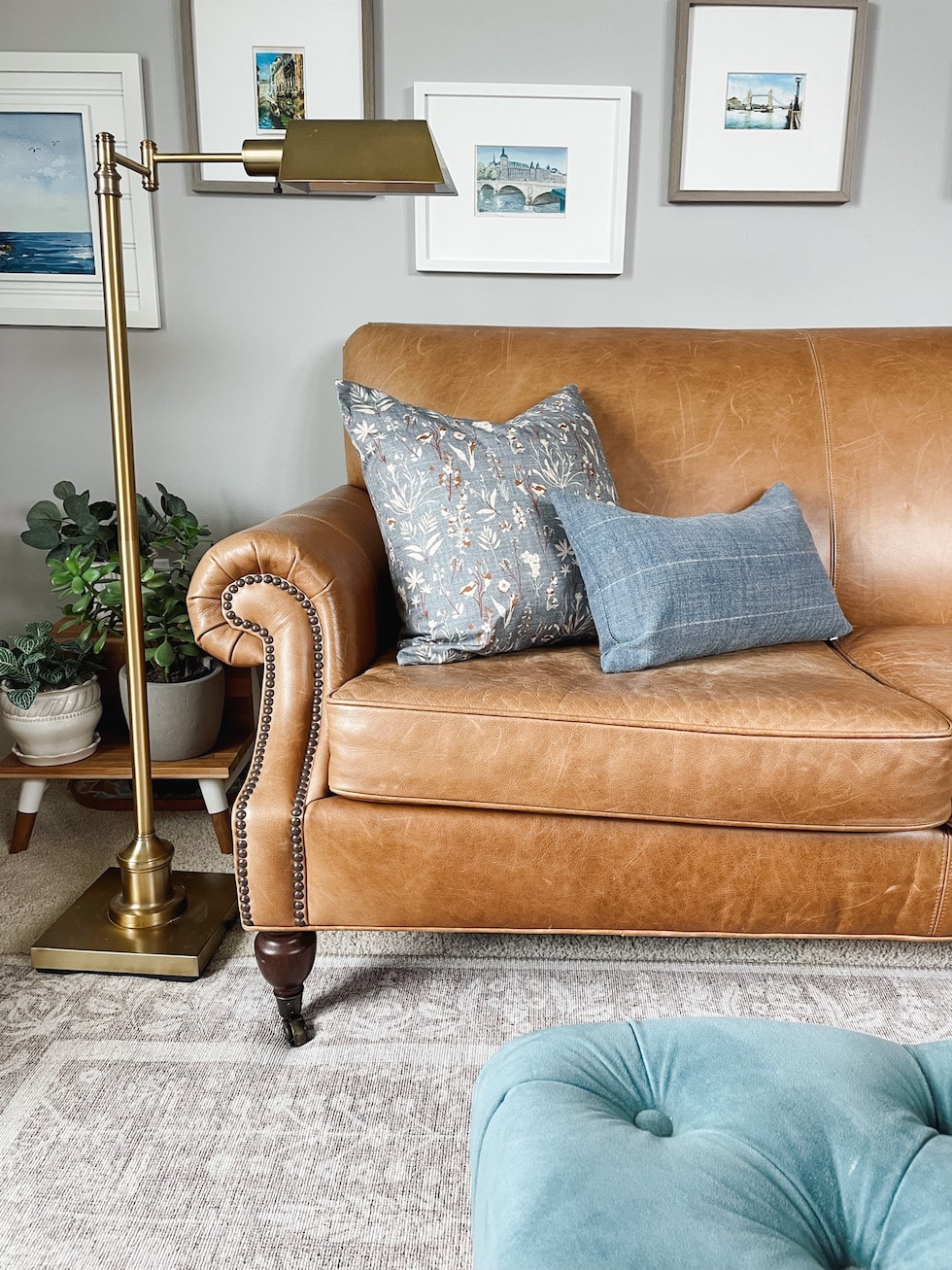 Decorating with Pillows - A Quick Buying Guide - Ideas & Advice