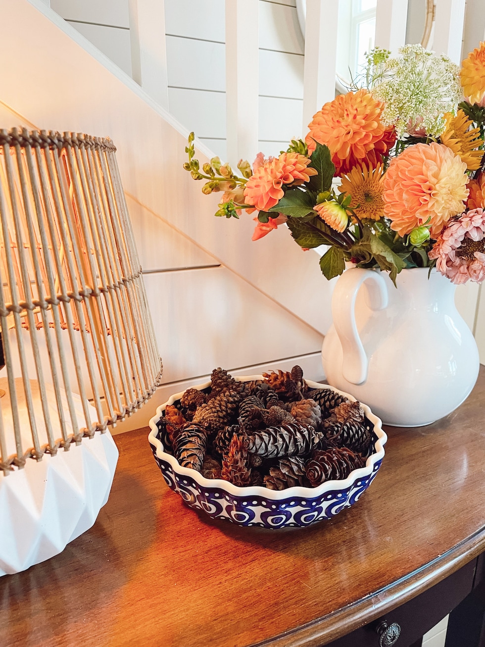 DIY Scented Pinecones for a Cozy Fall Home
