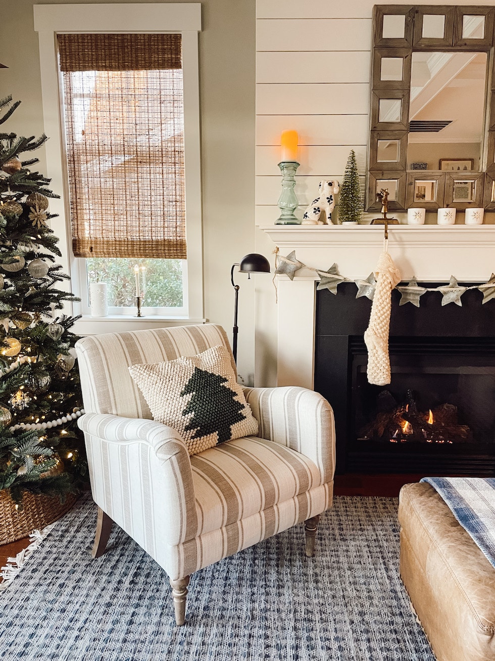 Small farmhouse online accent chairs