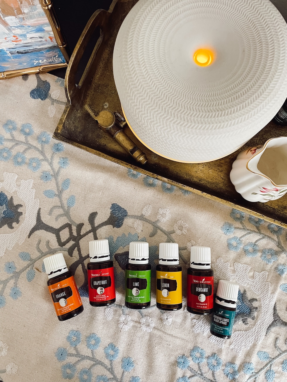 The Essential Oils You Need for Winter (+Diffuser Blends, Free Gifts and a  Sale!) - The Inspired Room