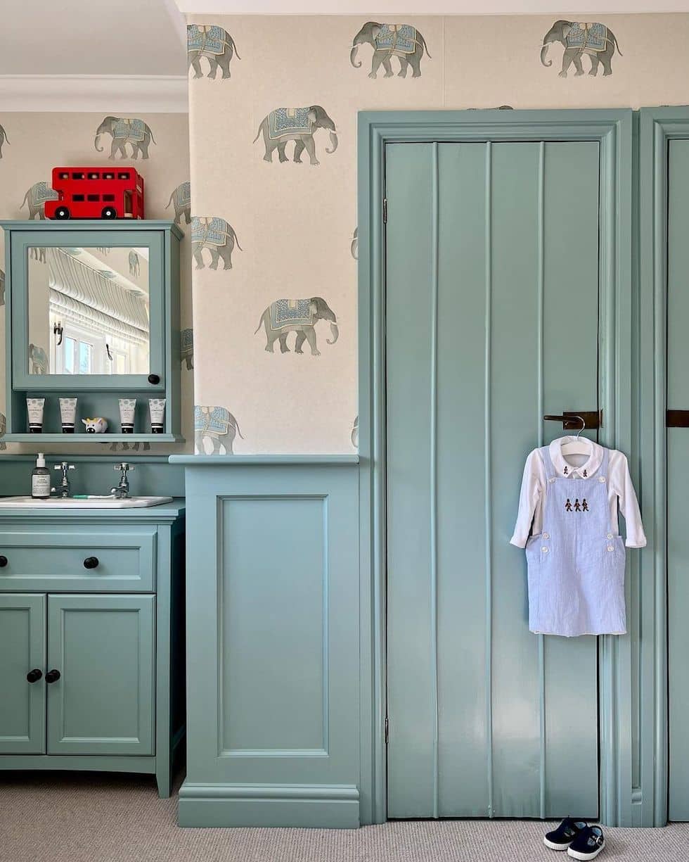 5 Charming Kids' Rooms: Sunday Strolls & Scrolls