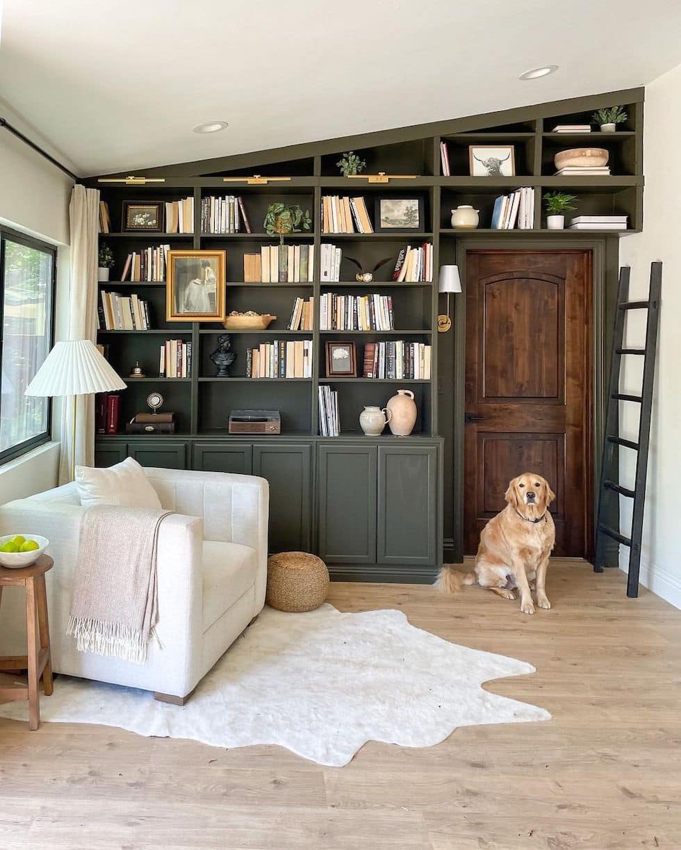 Cozy Library Nooks and Bookshelves: Sunday Strolls & Scrolls