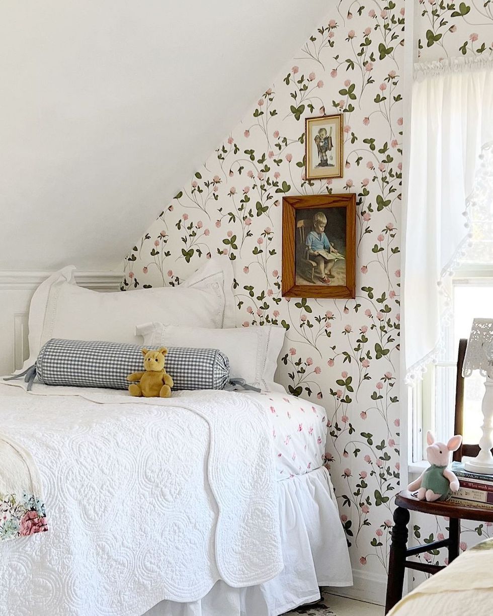 5 Charming Kids' Rooms: Sunday Strolls & Scrolls