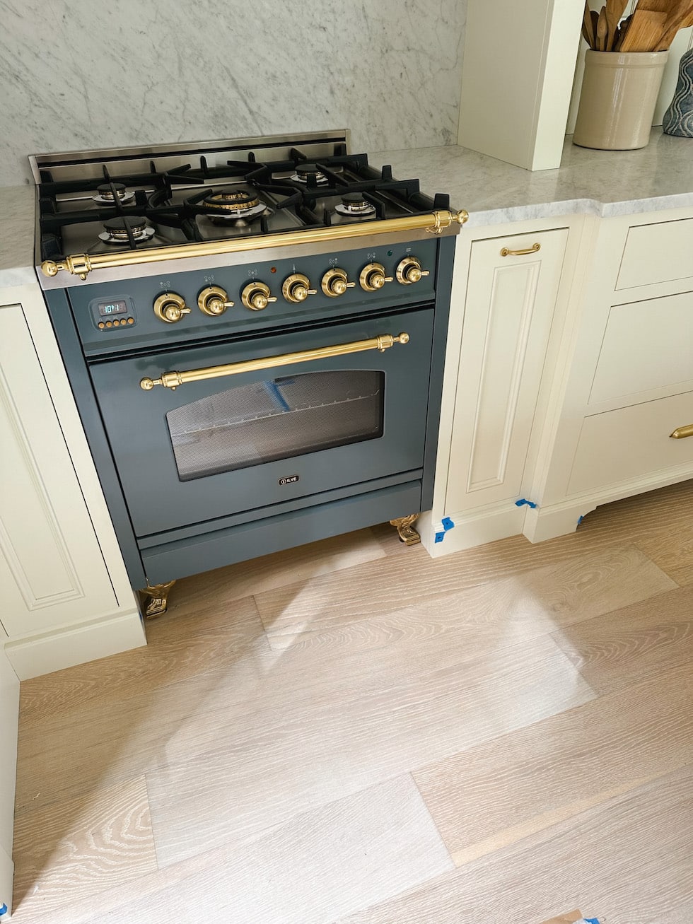 Welcome to our Kitchen, Beatrix! (Meet Our Blue Ilve Range)