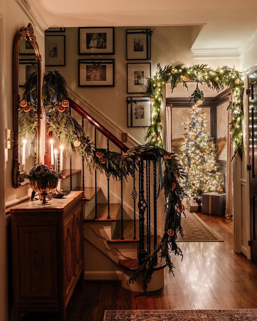 5 Cozy and Magical Christmas Rooms: Sunday Strolls & Scrolls