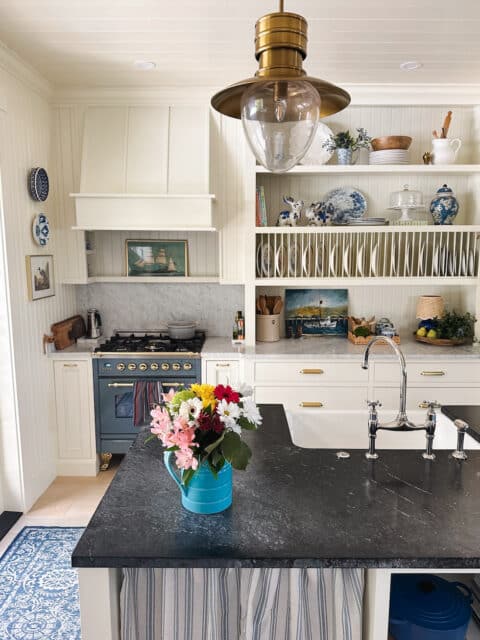 A New Striped Summer Kitchen Cafe Curtain (and How I Hang it in My ...