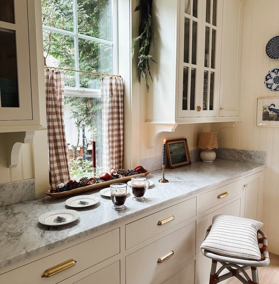 5 Simple Ways to Create a More Welcoming Home for The Holidays (Wayfair Black Friday Preview)