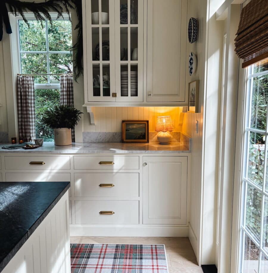 A Room Recipe for a Peaceful Holiday Home