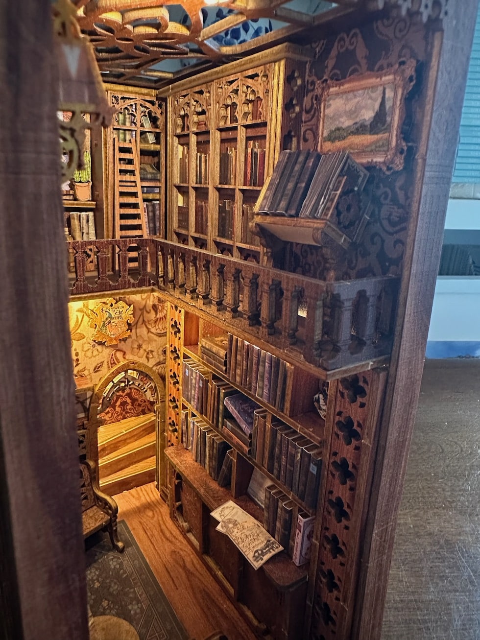 book nook kit