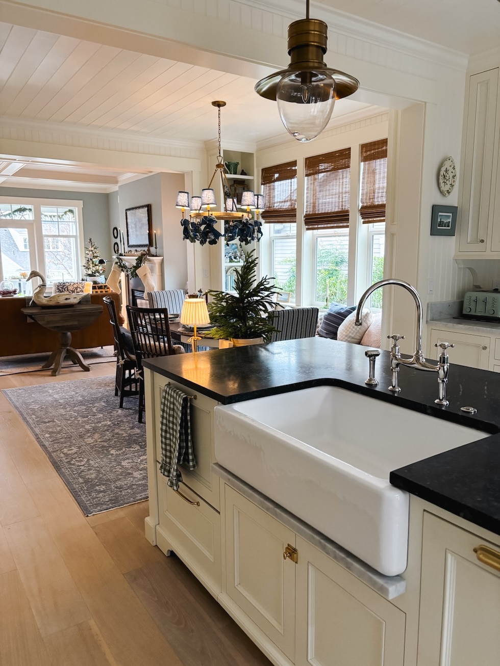 cozy cottage kitchen sink christmas decorating the inspired room