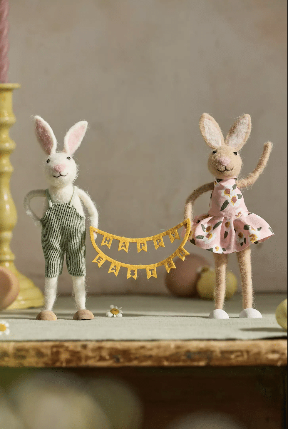 easter felt bunnies