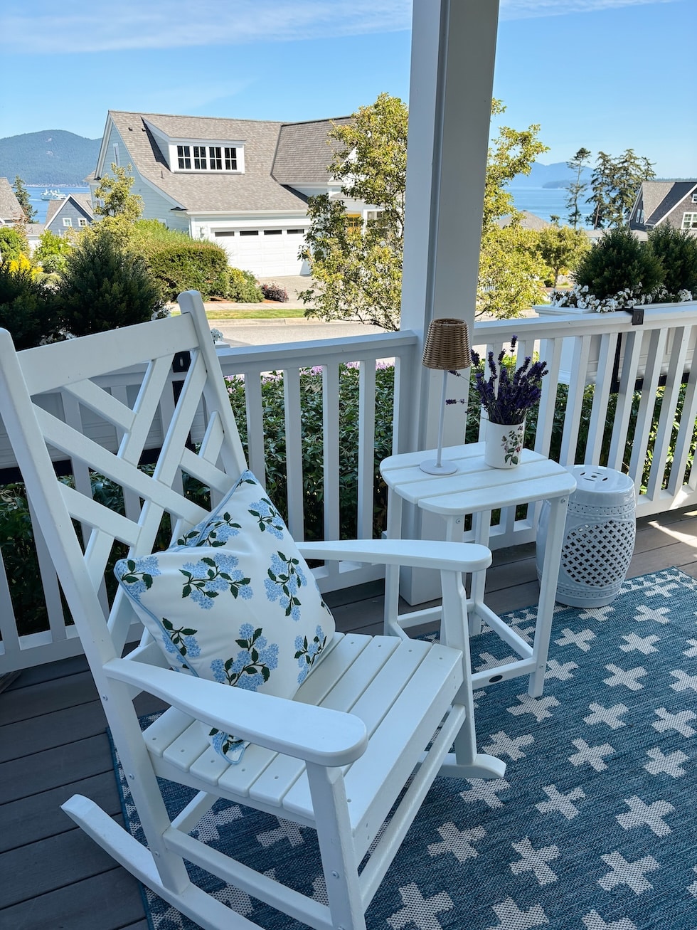 Polywood outdoor furniture