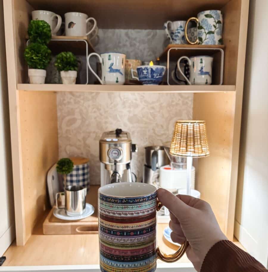 A Cordless Lamp in My Coffee Cabinet to Make Winter Mornings Cozier