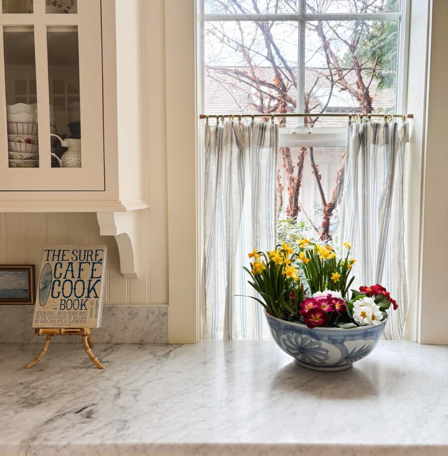 Make Room for Spring: The HomeBody Method for Creating a Peaceful Home